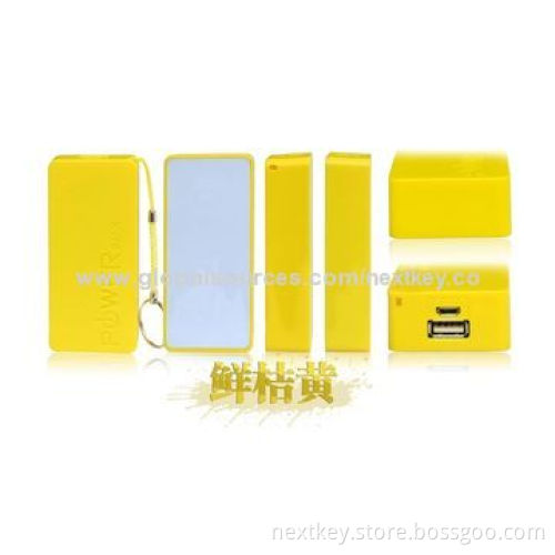 Latest Multiple Colors Perfume Power Banks for iPhone with Keychain, 5,600mAh Capacity